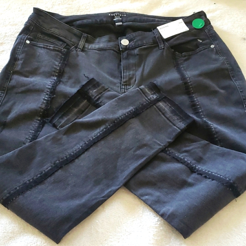 NWT Boutique Plus